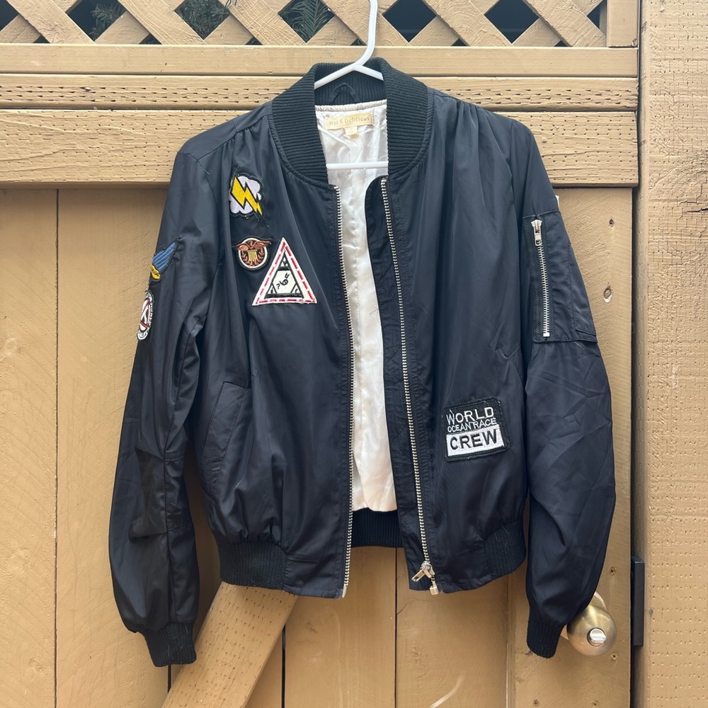 Small size black bomber jacket